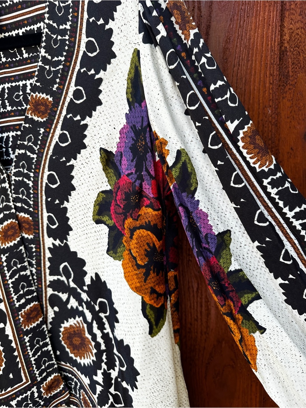 Farm Rio tapestry blouse - Picture 4 of 9